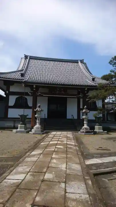 養源寺の本殿・本堂