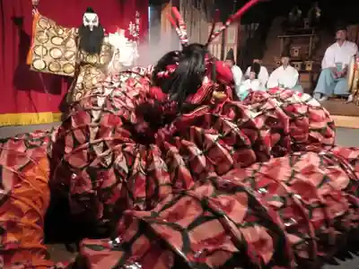 龍御前神社の神楽