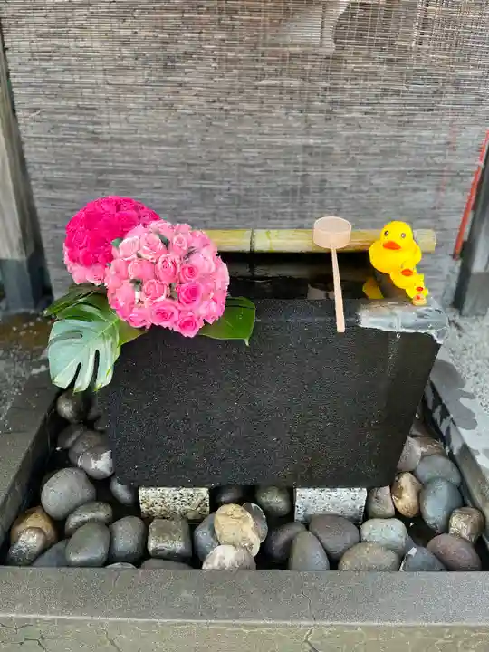 上尾御嶽神社の手水舎