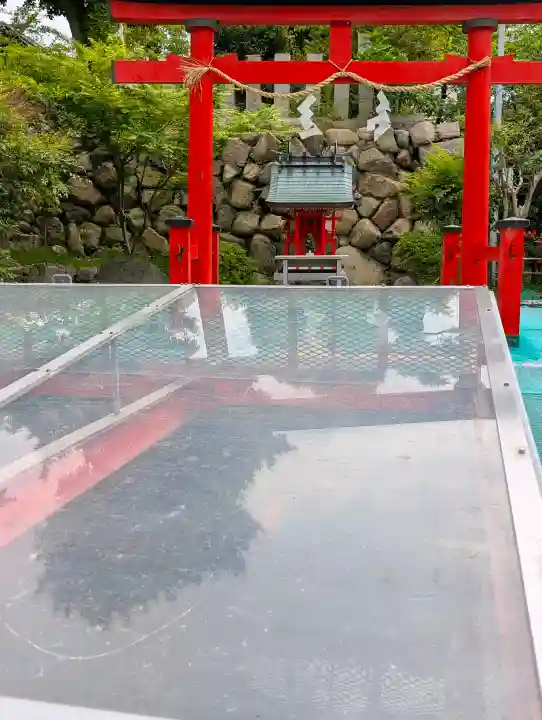 難波大社 生國魂神社の{uncategorized: "未分類", other: "その他", undefined: "問題あり", building: "その他建物", grave: "お墓", sacred_gate: "鳥居", guardian: "狛犬", statue: "像", buddha: "仏像", history: "歴史", nature: "自然", garden: "庭園", animal: "動物", pagoda: "塔", temizu: "手水舎", mountain_gate: "山門・神門", sanctuary: "本殿・本堂", subordinate: "末社・摂社", art: "芸術", scenery: "景色", jizo: "地蔵", ema: "絵馬", goshuin: "御朱印", omikuji: "おみくじ", items: "授与品その他", amulet: "お守り", goshuincho: "御朱印帳", eats: "食事", festival: "お祭り", votive_dance: "神楽", shichigosan: "七五三参", wedding: "結婚式", experience: "体験その他", initially: "初詣", around: "周辺", anti_infection: "感染症対策"}