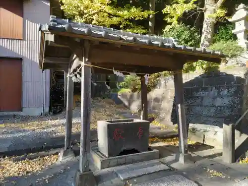 久木神社の手水舎