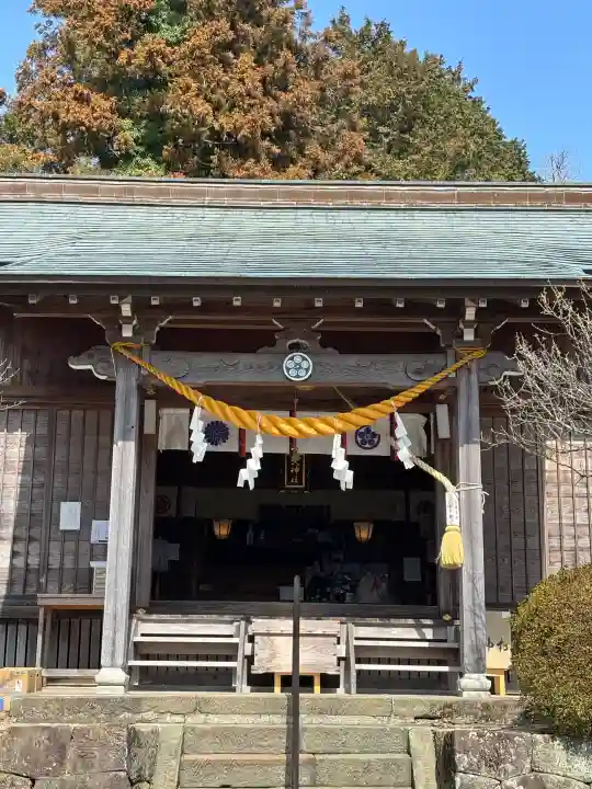 谷崎天神社の{uncategorized: "未分類", other: "その他", undefined: "問題あり", building: "その他建物", grave: "お墓", sacred_gate: "鳥居", guardian: "狛犬", statue: "像", buddha: "仏像", history: "歴史", nature: "自然", garden: "庭園", animal: "動物", pagoda: "塔", temizu: "手水舎", mountain_gate: "山門・神門", sanctuary: "本殿・本堂", subordinate: "末社・摂社", art: "芸術", scenery: "景色", jizo: "地蔵", ema: "絵馬", goshuin: "御朱印", omikuji: "おみくじ", items: "授与品その他", amulet: "お守り", goshuincho: "御朱印帳", eats: "食事", festival: "お祭り", votive_dance: "神楽", shichigosan: "七五三参", wedding: "結婚式", experience: "体験その他", initially: "初詣", around: "周辺", anti_infection: "感染症対策"}