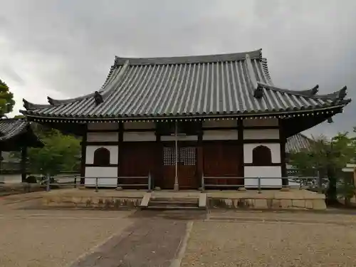 野中寺の本殿