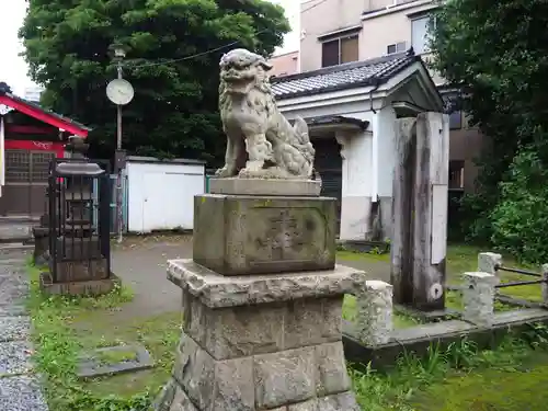 東貫森稲荷神社の狛犬