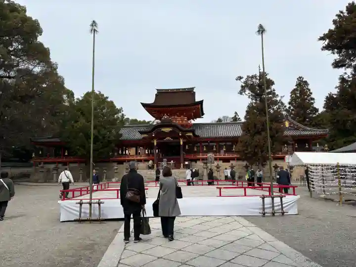 石清水八幡宮の{uncategorized: "未分類", other: "その他", undefined: "問題あり", building: "その他建物", grave: "お墓", sacred_gate: "鳥居", guardian: "狛犬", statue: "像", buddha: "仏像", history: "歴史", nature: "自然", garden: "庭園", animal: "動物", pagoda: "塔", temizu: "手水舎", mountain_gate: "山門・神門", sanctuary: "本殿・本堂", subordinate: "末社・摂社", art: "芸術", scenery: "景色", jizo: "地蔵", ema: "絵馬", goshuin: "御朱印", omikuji: "おみくじ", items: "授与品その他", amulet: "お守り", goshuincho: "御朱印帳", eats: "食事", festival: "お祭り", votive_dance: "神楽", shichigosan: "七五三参", wedding: "結婚式", experience: "体験その他", initially: "初詣", around: "周辺", anti_infection: "感染症対策"}