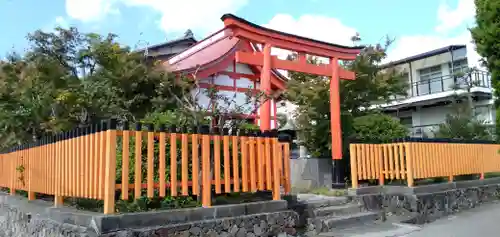 八幡神社の鳥居