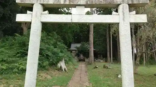 八幡神社の鳥居