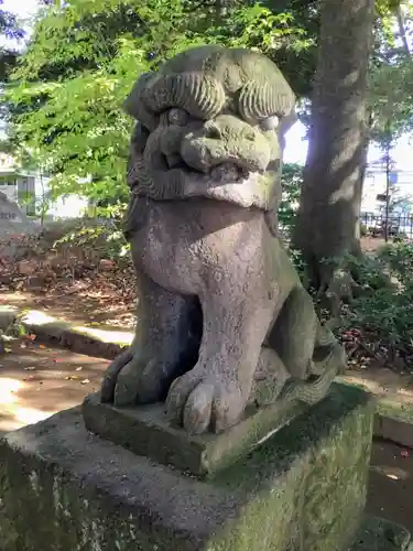 峯ヶ岡八幡神社の狛犬