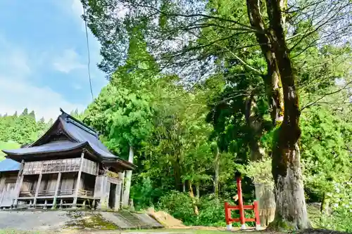 石動神社の建物その他