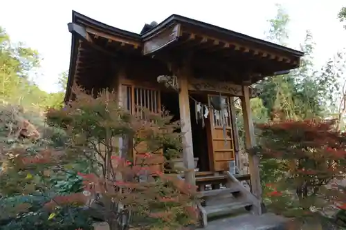 長承寺の本殿