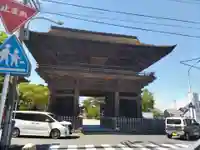 甚目寺の山門・神門