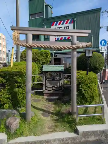 池の端弁財天(妙竜法徳弁財天)(神奈川県)