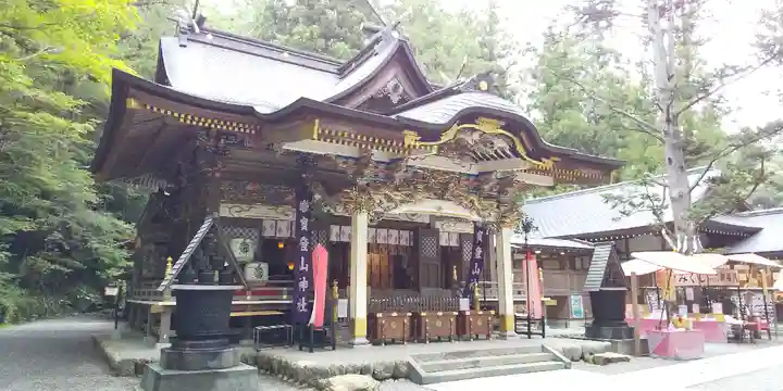 宝登山神社の本殿・本堂