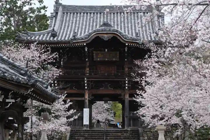 粉河寺の山門・神門
