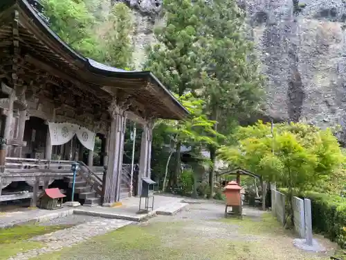 岩屋寺(愛媛県)