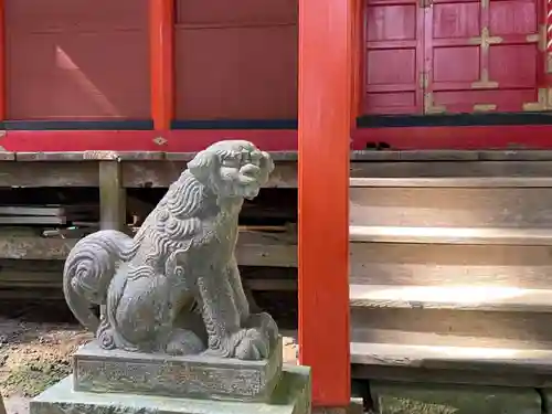 三嶽神社の狛犬