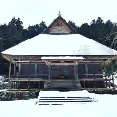 深山 飯盛寺の本殿