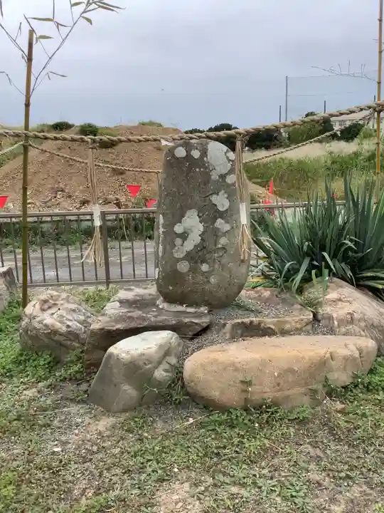 八龍神社(東八龍社)の末社・摂社
