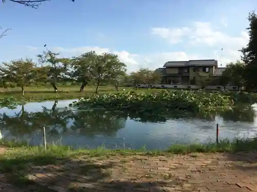 高椅神社の庭園