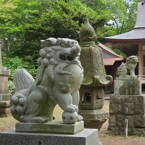 尻岸内八幡神社の狛犬