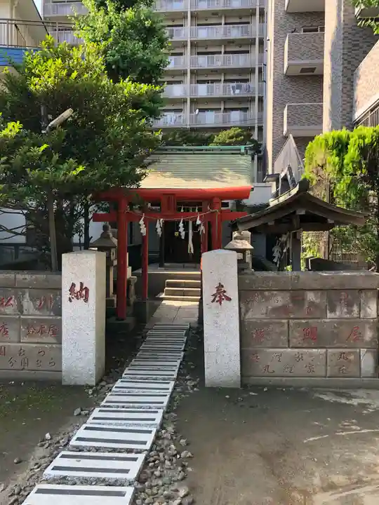 海豊稲荷神社磐井神社境内摂社の末社・摂社