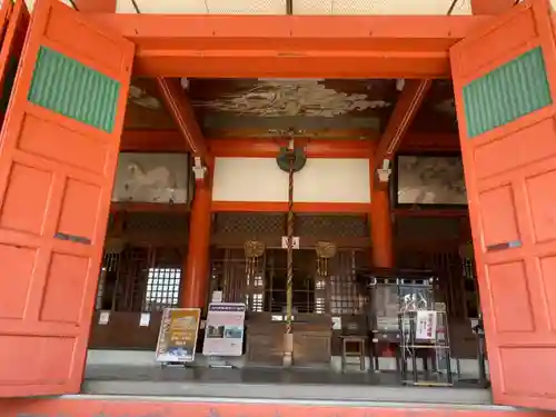 津観音の本殿・本堂