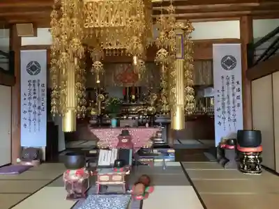 万尺寺の本殿・本堂