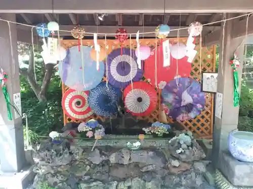 虻田神社の手水舎