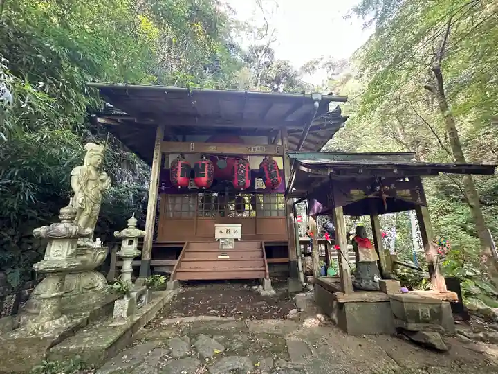 深澤銭洗弁財天(神奈川県)