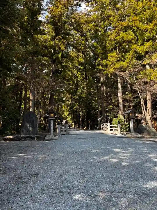 小國神社の{uncategorized: "未分類", other: "その他", undefined: "問題あり", building: "その他建物", grave: "お墓", sacred_gate: "鳥居", guardian: "狛犬", statue: "像", buddha: "仏像", history: "歴史", nature: "自然", garden: "庭園", animal: "動物", pagoda: "塔", temizu: "手水舎", mountain_gate: "山門・神門", sanctuary: "本殿・本堂", subordinate: "末社・摂社", art: "芸術", scenery: "景色", jizo: "地蔵", ema: "絵馬", goshuin: "御朱印", omikuji: "おみくじ", items: "授与品その他", amulet: "お守り", goshuincho: "御朱印帳", eats: "食事", festival: "お祭り", votive_dance: "神楽", shichigosan: "七五三参", wedding: "結婚式", experience: "体験その他", initially: "初詣", around: "周辺", anti_infection: "感染症対策"}