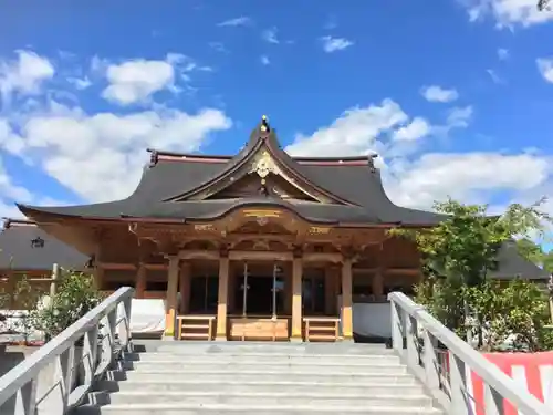 富知六所浅間神社の本殿