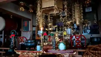 丸山寺の本殿・本堂