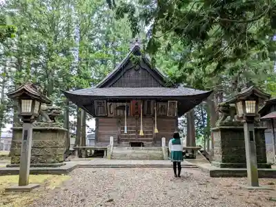 鬼神社の本殿・本堂