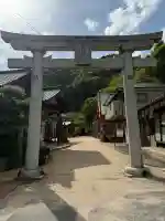 大頭神社の{uncategorized: "未分類", other: "その他", undefined: "問題あり", building: "その他建物", grave: "お墓", sacred_gate: "鳥居", guardian: "狛犬", statue: "像", buddha: "仏像", history: "歴史", nature: "自然", garden: "庭園", animal: "動物", pagoda: "塔", temizu: "手水舎", mountain_gate: "山門・神門", sanctuary: "本殿・本堂", subordinate: "末社・摂社", art: "芸術", scenery: "景色", jizo: "地蔵", ema: "絵馬", goshuin: "御朱印", omikuji: "おみくじ", items: "授与品その他", amulet: "お守り", goshuincho: "御朱印帳", eats: "食事", festival: "お祭り", votive_dance: "神楽", shichigosan: "七五三参", wedding: "結婚式", experience: "体験その他", initially: "初詣", around: "周辺", anti_infection: "感染症対策"}