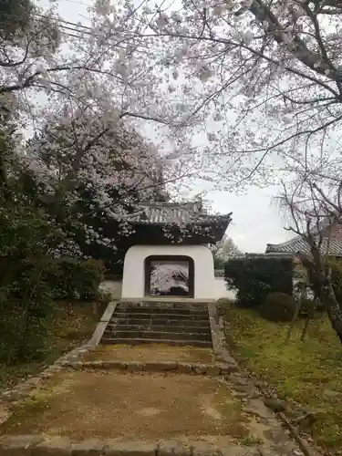 粉河寺の山門・神門