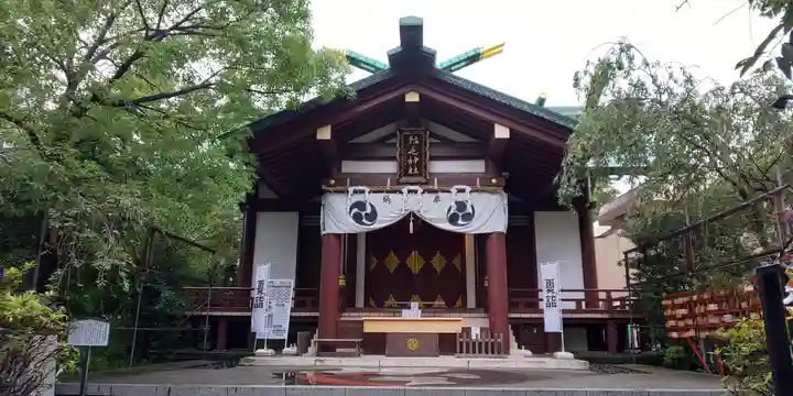 稲毛神社の本殿・本堂