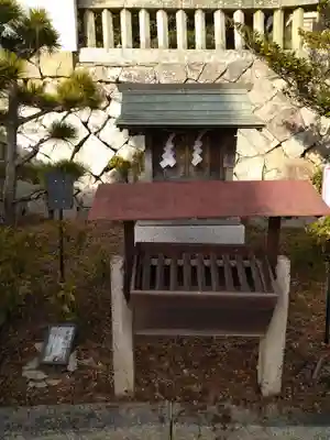 鶴崎神社の末社・摂社