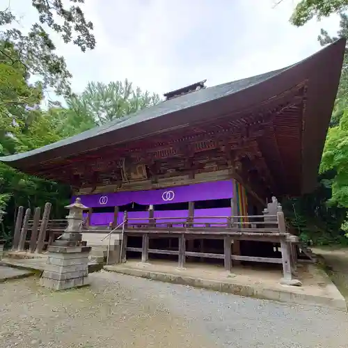 西明寺の本殿・本堂
