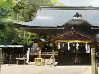大和神社の{uncategorized: "未分類", other: "その他", undefined: "問題あり", building: "その他建物", grave: "お墓", sacred_gate: "鳥居", guardian: "狛犬", statue: "像", buddha: "仏像", history: "歴史", nature: "自然", garden: "庭園", animal: "動物", pagoda: "塔", temizu: "手水舎", mountain_gate: "山門・神門", sanctuary: "本殿・本堂", subordinate: "末社・摂社", art: "芸術", scenery: "景色", jizo: "地蔵", ema: "絵馬", goshuin: "御朱印", omikuji: "おみくじ", items: "授与品その他", amulet: "お守り", goshuincho: "御朱印帳", eats: "食事", festival: "お祭り", votive_dance: "神楽", shichigosan: "七五三参", wedding: "結婚式", experience: "体験その他", initially: "初詣", around: "周辺", anti_infection: "感染症対策"}