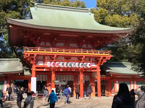 武蔵一宮氷川神社の山門