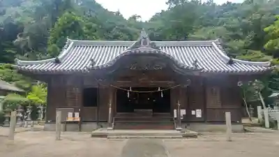 由加神社（和気由加神社）の本殿・本堂