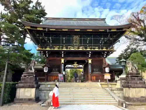 北野天満宮の山門