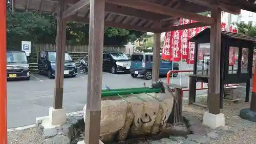 多度稲荷神社の手水舎