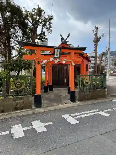 お玉大神(生田川の東岸)の鳥居