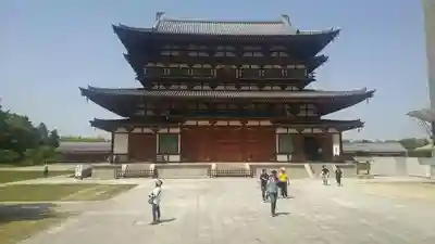 薬師寺の本殿・本堂