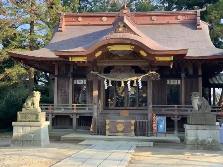 素鵞神社の本殿・本堂
