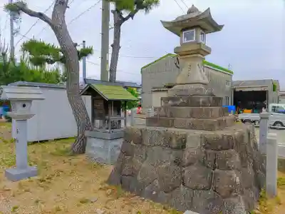 神明社(富山町)の末社・摂社
