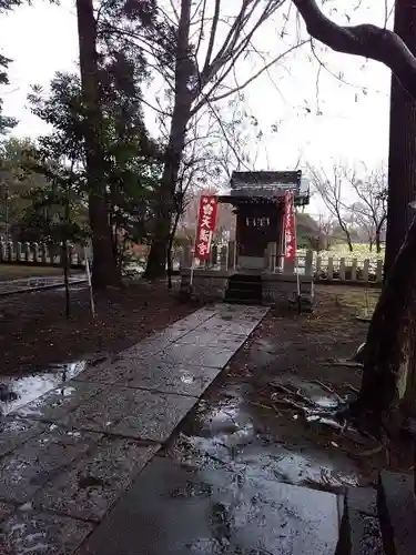 神明社の末社・摂社