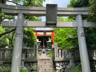 伏見市場稲荷大神(神奈川県)