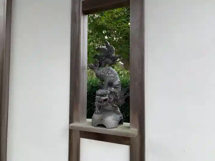 道教寺の狛犬